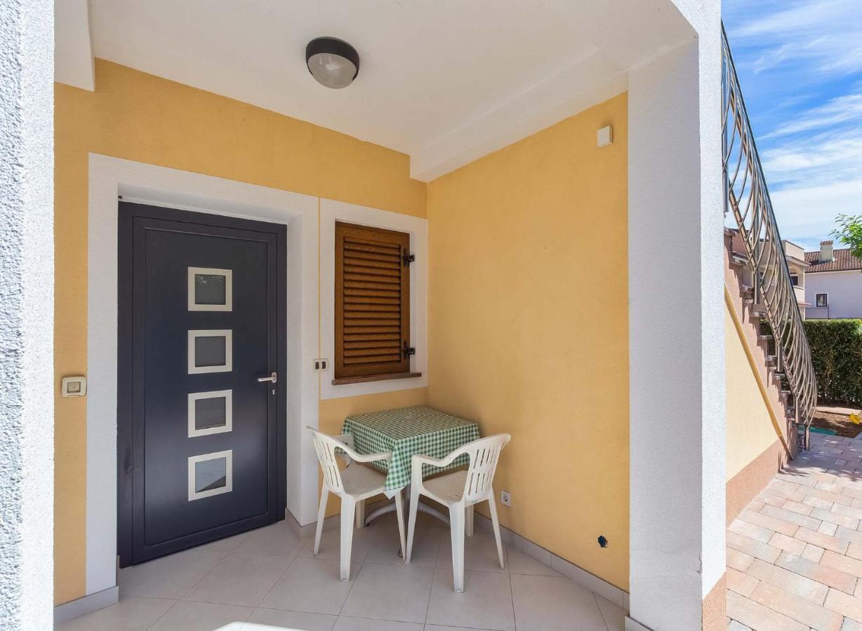 Rino Apartment Porec Bagian luar foto